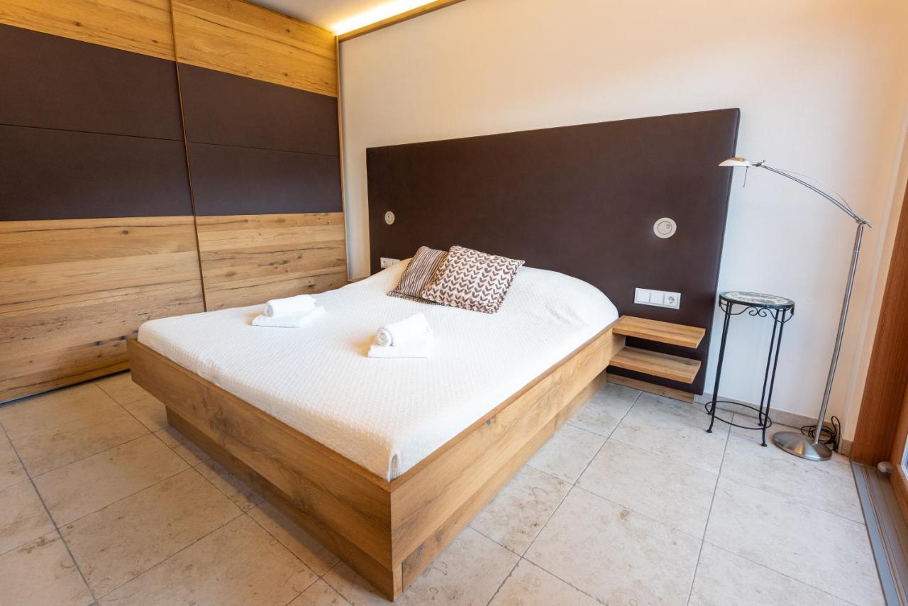 Poellmuehle Penthouse By Alpine Host Helpers Kirchberg in Tirol Exterior foto